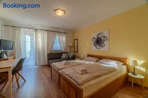 Schoenes 1 Zimmer, Sauna, Nationalpark, Free Parking - Image 2