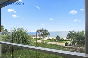 Deep Blue Apartment 1 Tangalooma - Image 3
