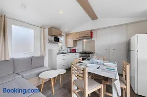 Mobil Home à St Jean des Monts - Image 4