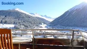 Spectacular View & Central Location in Davos - Image 2