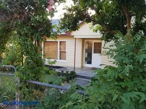 Cottage on Main - Image 2