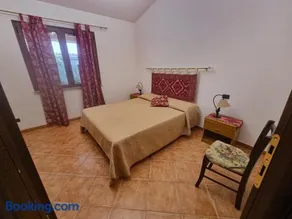 Casa Vacanze Sa Petra Ruja La Caletta di Siniscola - Image 4