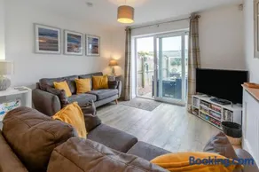3 Bed in Bideford oc-74354 - Image 1