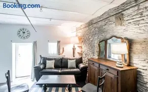Voll ausgestattetes wunderschönes Ferienhaus mit Whirlpool, Terrasse und Grill | Ideal für Homeoffice - Image 3