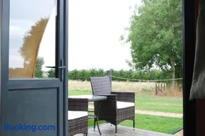 Cherry Meadow Glamping - Image 3