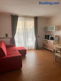 Csendes és nyugodt hely medencével. - Image 4