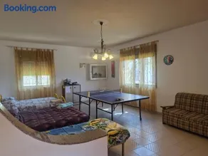 Villa Giù, indipendent villa near airport and sea - Image 2