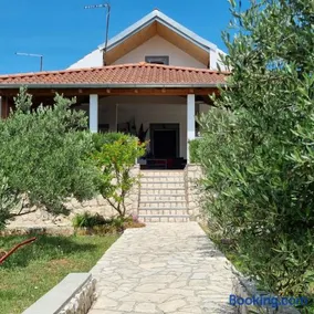 Holiday House DA & DO - Image 4