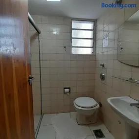 Quarto em Apto ao lado Shopping - Image 2