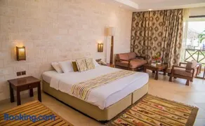 Nyali Beach Holiday Resort - Image 2