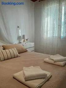 Gorjelina `s House - Image 2