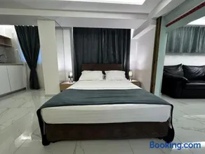 Athens Stay 40 - Image 3