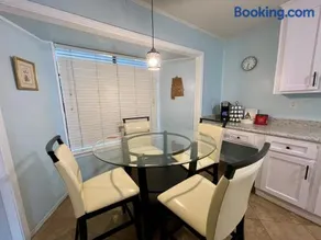 Cottage Hill Comfort - Image 3
