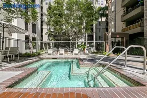 Modern Muse - Huge 3BR Apartment in Heart of SM - Image 3