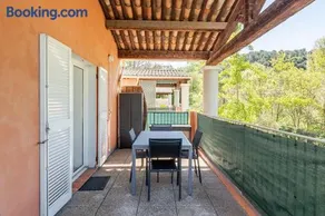 Appartement charmant avec terrasse, village à pied - Image 5