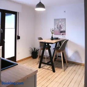 Altstadt Apartment Deluxe 2 - Image 5