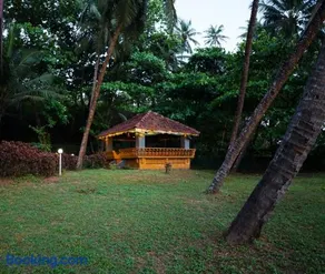 Club 7 Beach Resort - Image 1