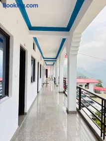R K Hotel & HELY ROOMS - Image 2