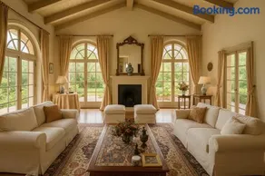 Green Hill Property - Image 4