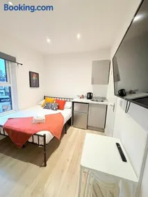 Your Best Rooms By Islington & Angel - Image 3