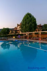 Nymfasia Resort - Image 3