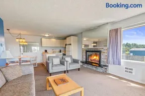 2-Bedroom Suite with King Bed and Fireplace - Pool and Hot Tub - Image 3
