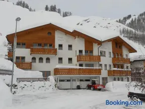 Haus Gentiana - Image 1