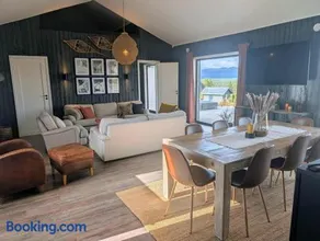 Modern cabin with jacuzzi near Trysil alpine - Image 3