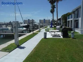 Luxury Cozy Retreat: Waterfront near Clearwater - Image 5