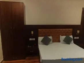 Hotel Harmony - Image 2