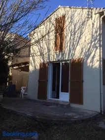 Maison Les Pieds dans l eau - Image 1