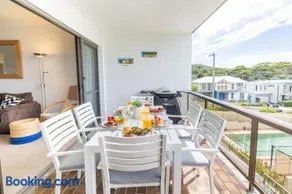 The Dunes 8,38 Marine Dr - complex pool, tennis court and Wi-Fi - Image 2