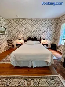 Bailey's Mills Bed & Breakfast - Image 4