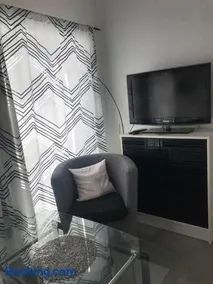 Modernisiertes Gästezimmer im Ortskern - Image 1
