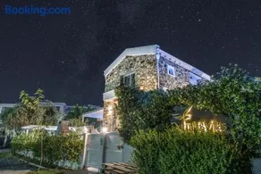 Petritis Villas - Image 2