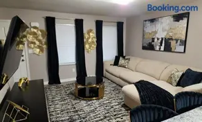 The Luxe House - Image 1