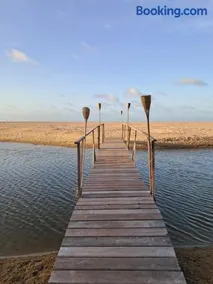 KANAHA BEACH VILLA - Image 2