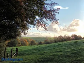 Farm Stay with animal experiences, 30 minutes to Exmoor & Beaches, Pet friendly, Outdoor heated pool, Games barn, fast WiFi and parking - Image 4