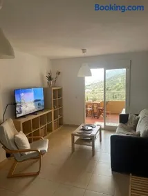 La'Azohia - Modern, Stylish Beach Apartment with Stunning sea views, Pools & Ultrafast Wi-Fi - Image 4