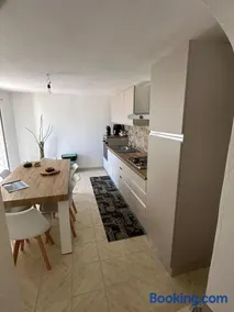Sampa House - Image 3