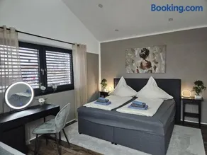 Stilvolle Penthouse mit großzügiger Sonnenterrasse - Image 1