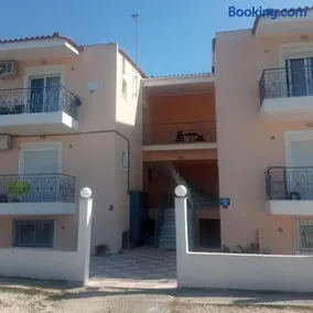 Home 1 - Image 2
