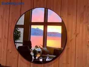 Cabin with sea view - Image 5