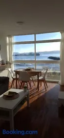 Piso primera línea de playa y vistas al mar en Cariño - Image 1