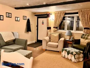 Chapter Cottage, Cheddleton Nr Alton Towers, Peak District, Foxtail Barns, the Ashes - Image 5