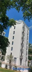 Hotel Kaligrosh - Image 1