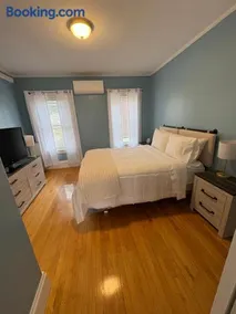 Comfortable 3-Bedroom in a Quiet Area - Image 4