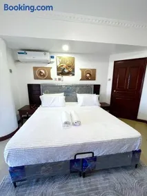 The Initial Residence - Image 2
