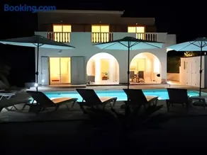 Dream Escape to Agios Georgios, Peyia - Image 5