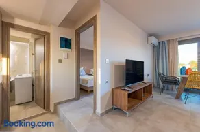 Azure Sofia - Maisonette - Image 2